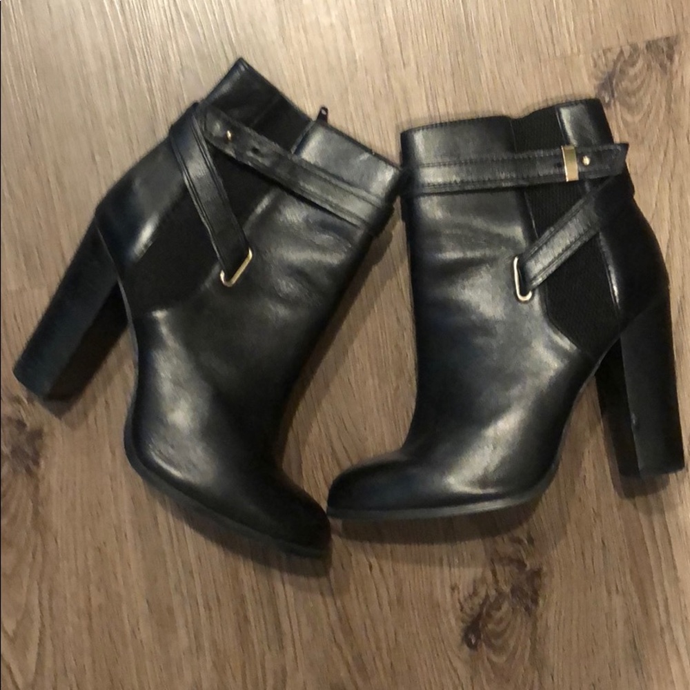 High heeled booties